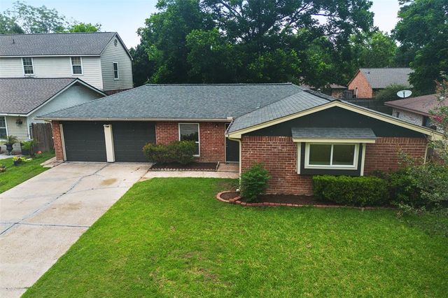 12531 Enchanted Path Drive, Houston, TX 77044