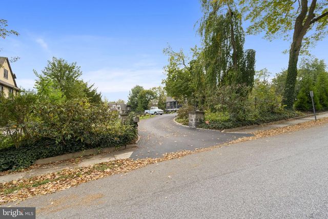 662 S HIGHLAND AVE, Merion Station, PA 19066