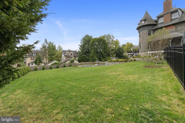 662 S HIGHLAND AVE, Merion Station, PA 19066