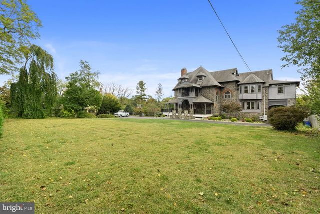 662 S HIGHLAND AVE, Merion Station, PA 19066