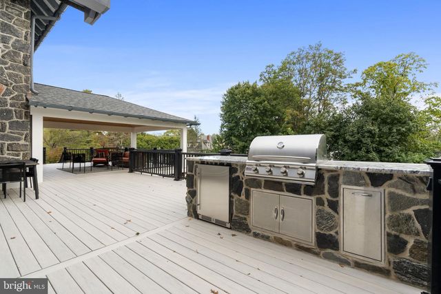 662 S HIGHLAND AVE, Merion Station, PA 19066