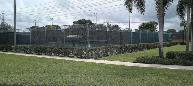 2811 Village Boulevard 101, West Palm Beach, FL 33409