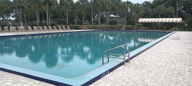 2811 Village Boulevard 101, West Palm Beach, FL 33409