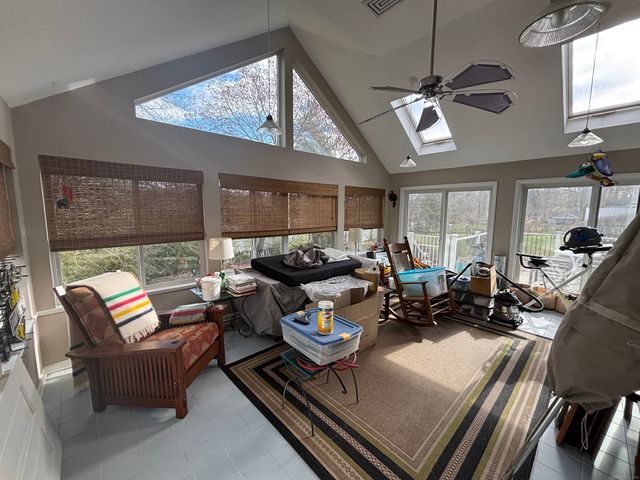 33 Walnut Tree Hill Road, Shelton, CT 06484