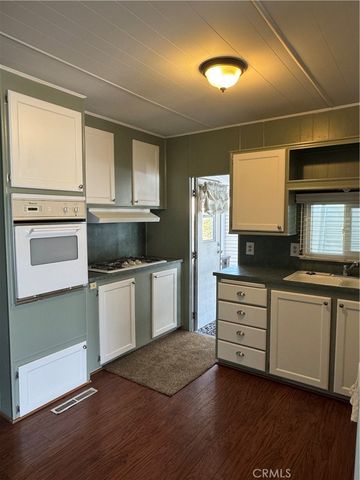 301 E Foothill 063, Pomona, CA 91767