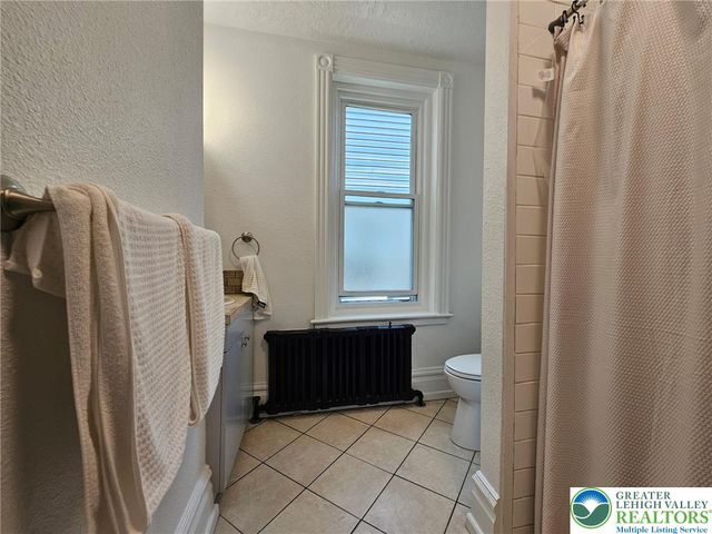 835 West Berwick Street, Easton, PA 18042