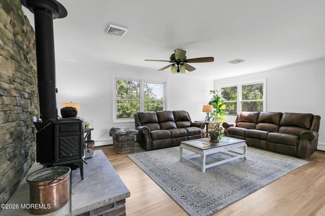 15 Water Street, Colts Neck, NJ 07722