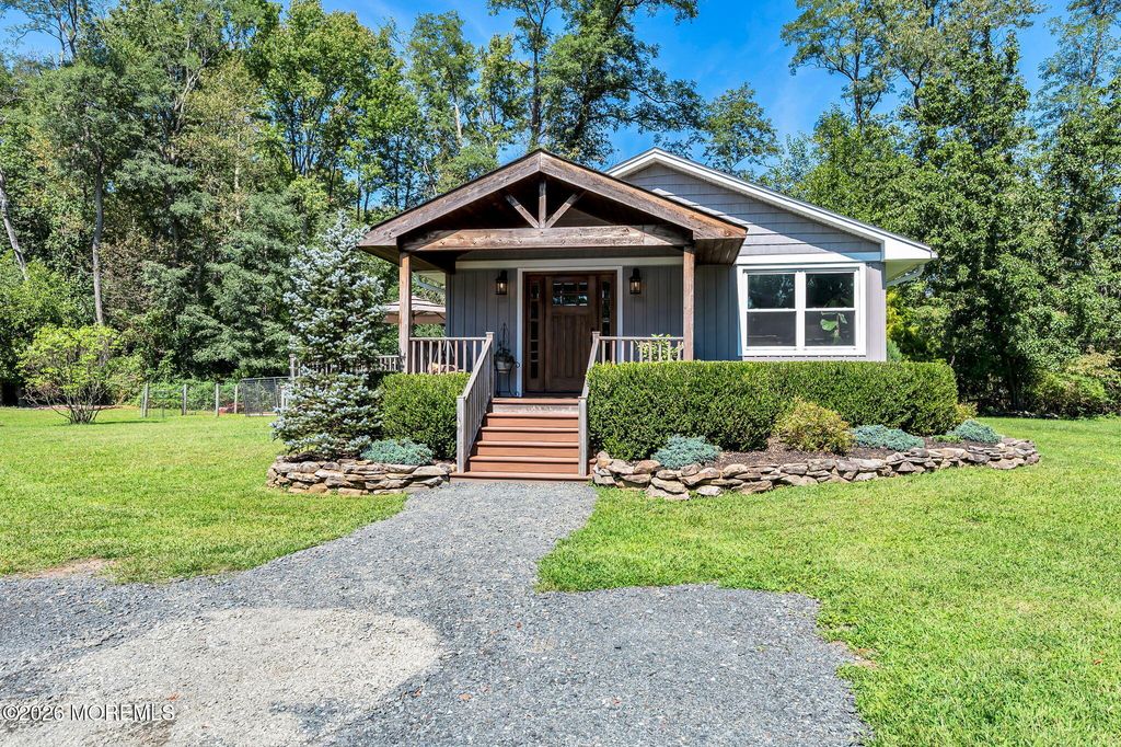 15 Water Street, Colts Neck, NJ 07722
