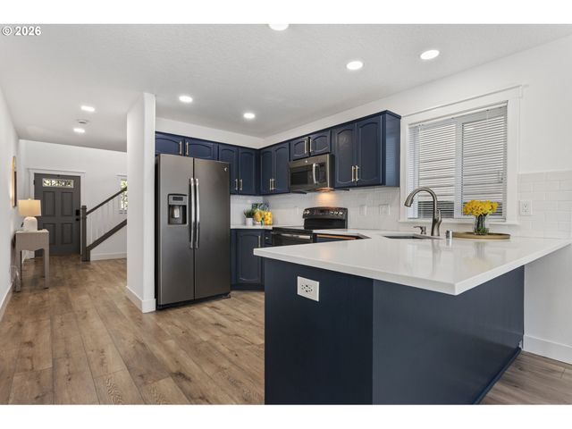 423 Nw 153RD St, Vancouver, WA 98685