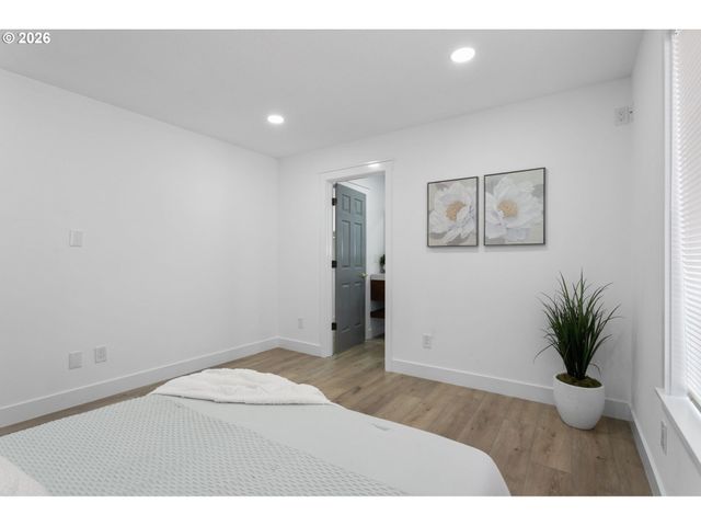 423 Nw 153RD St, Vancouver, WA 98685