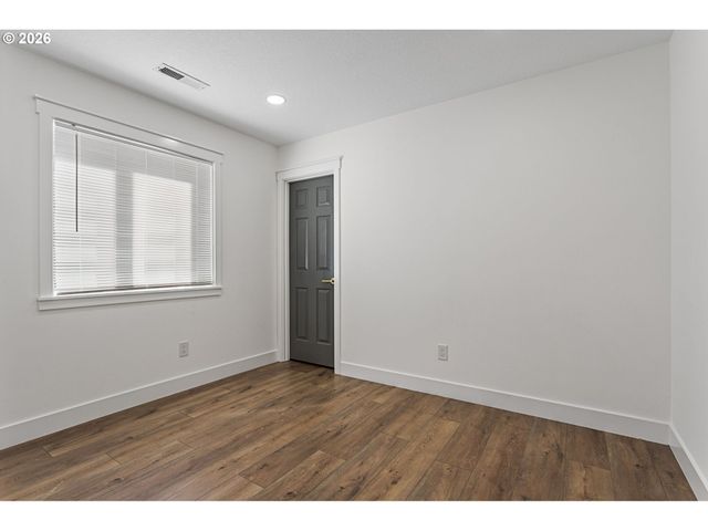 423 Nw 153RD St, Vancouver, WA 98685