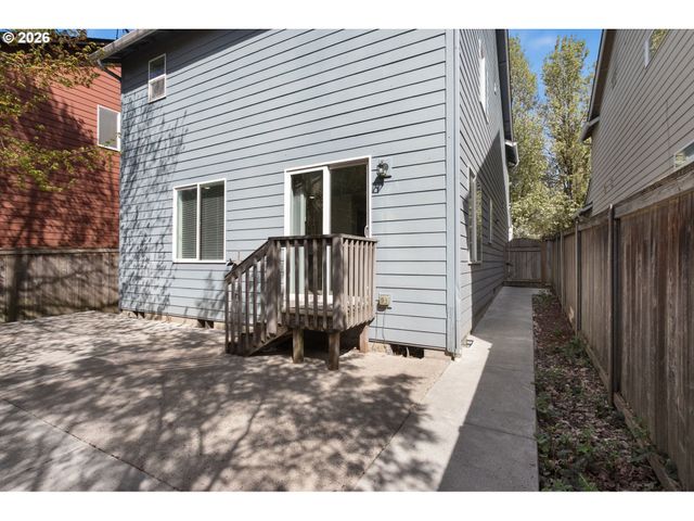 423 Nw 153RD St, Vancouver, WA 98685