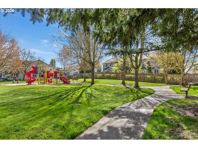 423 Nw 153RD St, Vancouver, WA 98685