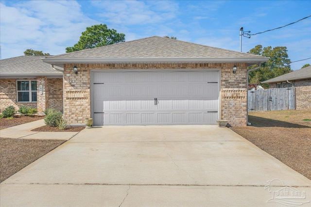 1847 Hondo Trl, Gulf Breeze, FL 32563