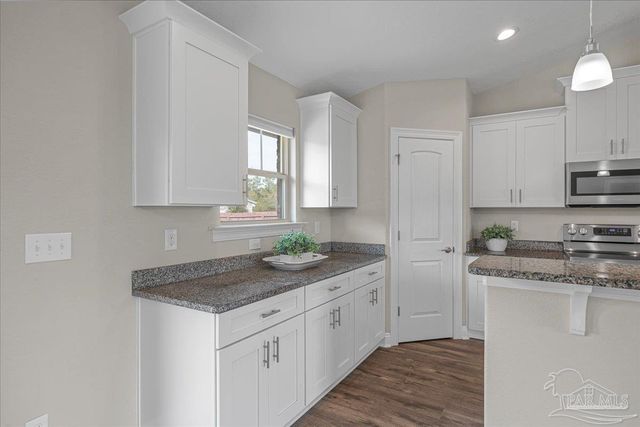 1847 Hondo Trl, Gulf Breeze, FL 32563