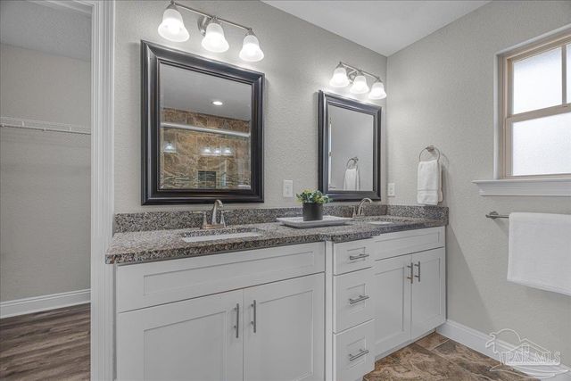 1847 Hondo Trl, Gulf Breeze, FL 32563