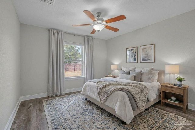 1847 Hondo Trl, Gulf Breeze, FL 32563