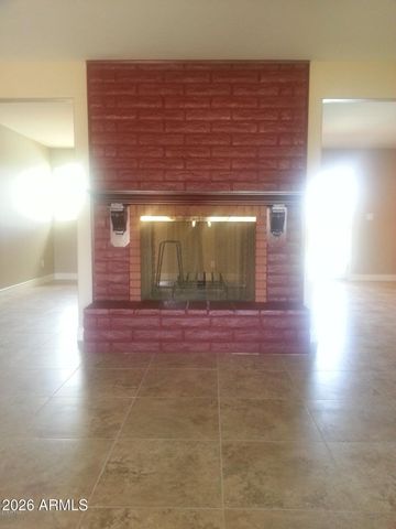 7801 N 37TH Avenue, Phoenix, AZ 85051
