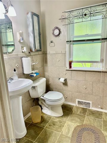 4475 Monticello Boulevard, South Euclid, OH 44143