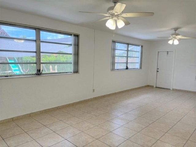 1807 N 40th Ave 1807, Hollywood, FL 33021