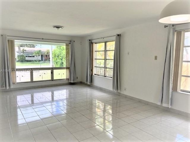 1807 N 40th Ave 1807, Hollywood, FL 33021
