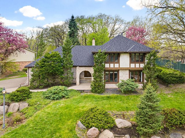 5688 Arthur Street NE, Fridley, MN 55432