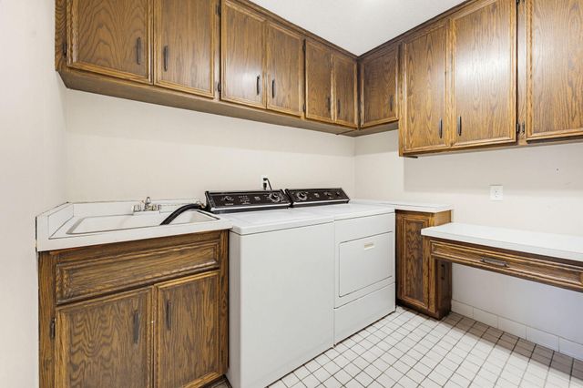 5688 Arthur Street NE, Fridley, MN 55432