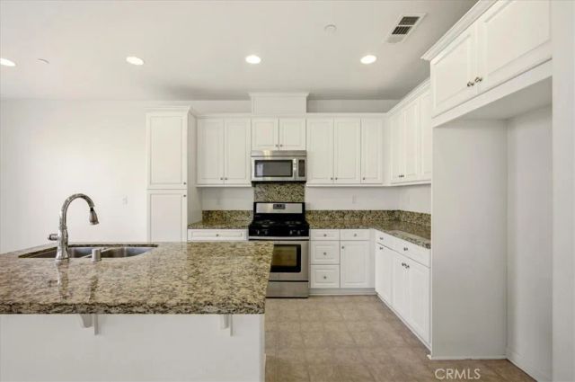 2880 E Via Fiano, Ontario, CA 91764