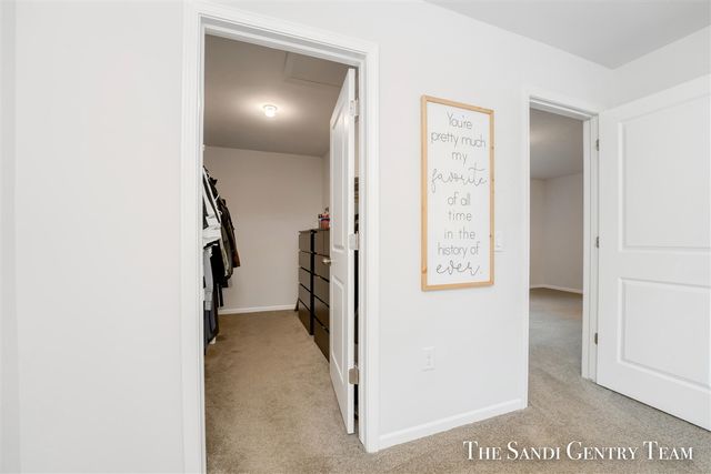 568 N River Hills Drive, Newaygo, MI 49337