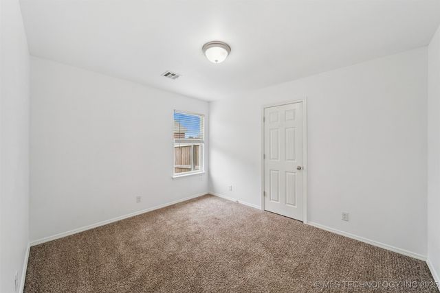 2601 W Glendale Street, Broken Arrow, OK 74011