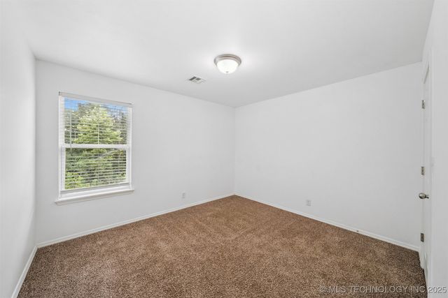 2601 W Glendale Street, Broken Arrow, OK 74011