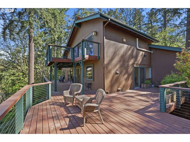 2804 ARLINE Way, Eugene, OR 97403