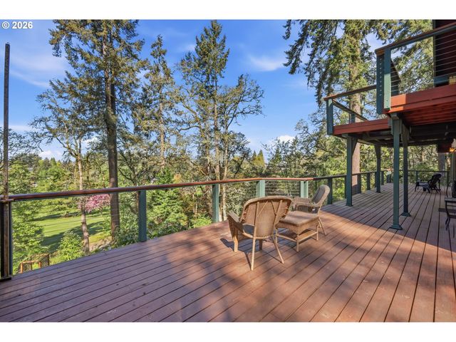 2804 ARLINE Way, Eugene, OR 97403