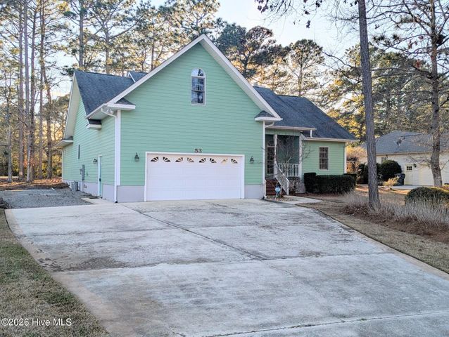 53 Country Club Drive SW, South Brunswick, NC 28470