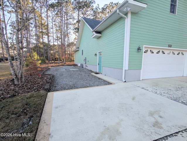 53 Country Club Drive SW, South Brunswick, NC 28470