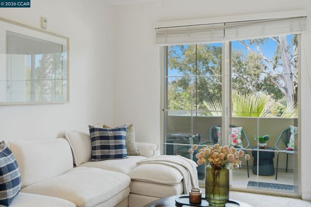 1315 Alma Ave 323, Walnut Creek, CA 94596