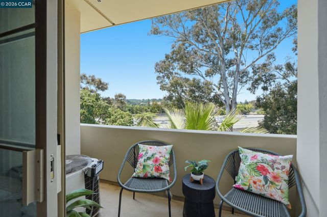 1315 Alma Ave 323, Walnut Creek, CA 94596