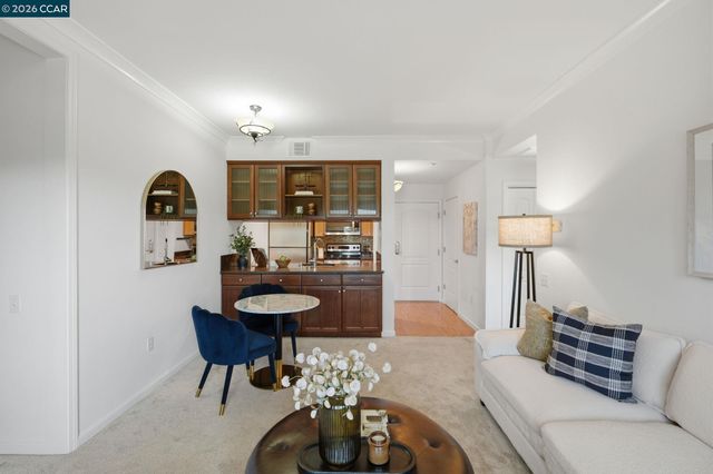 1315 Alma Ave 323, Walnut Creek, CA 94596