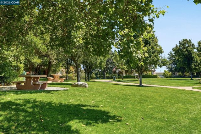 1315 Alma Ave 323, Walnut Creek, CA 94596