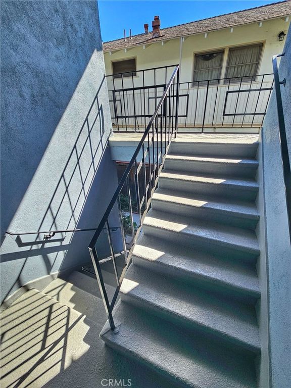 402 E Dryden, Glendale, CA 91207 — photo 3