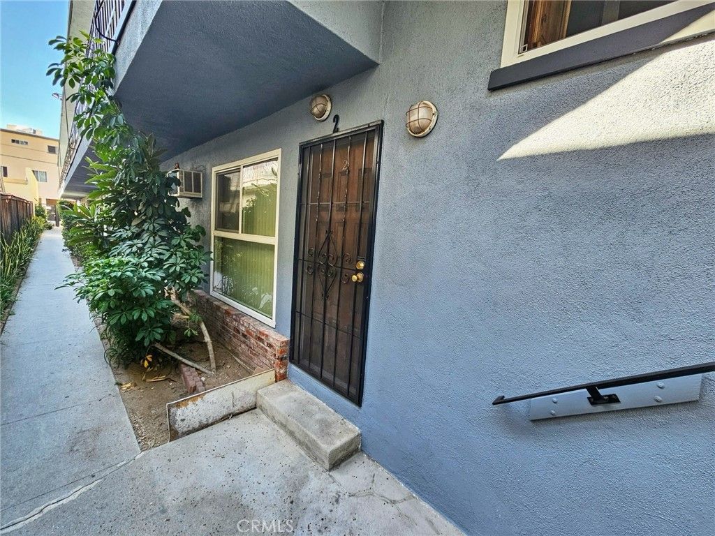 402 E Dryden, Glendale, CA 91207 — photo 4