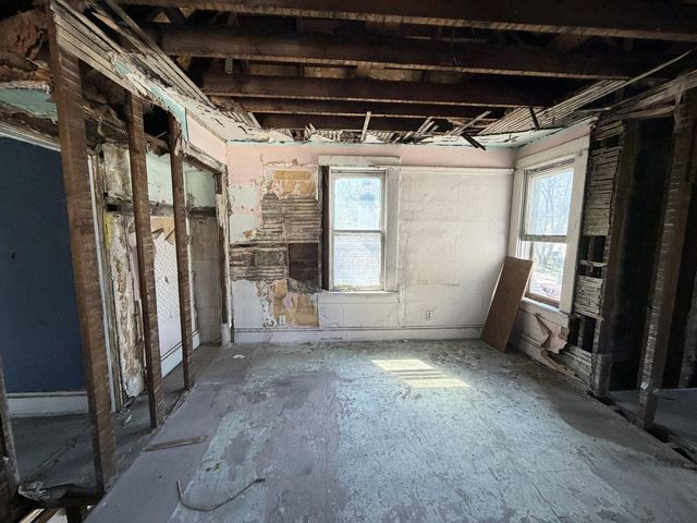 148 N Princeton Avenue, Columbus, OH 43222