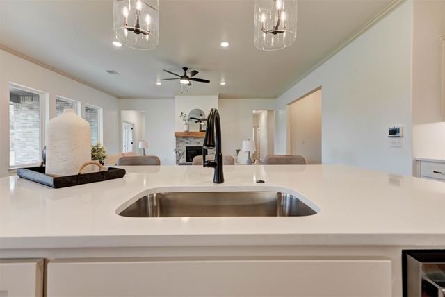 1800 N 72nd Street, Broken Arrow, OK 74014