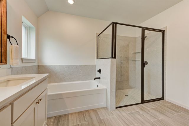 1800 N 72nd Street, Broken Arrow, OK 74014