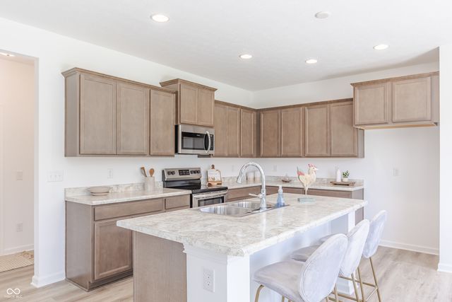 6665 Cobblestone Drive, Pendleton, IN 46064