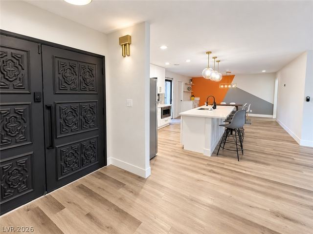 1656 Seneca Lane, Las Vegas, NV 89169