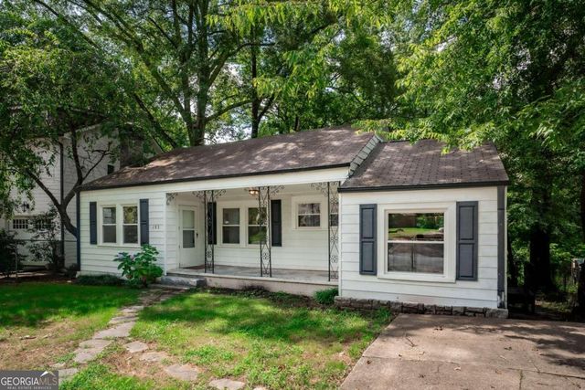 153 Hood Circle, Decatur, GA 30030