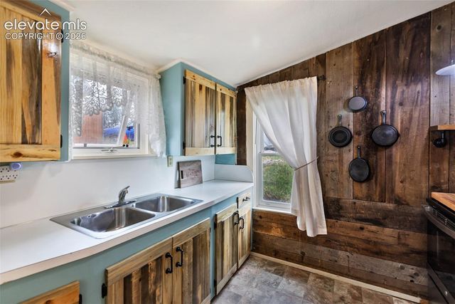 138 W May Avenue, Cripple Creek, CO 80813