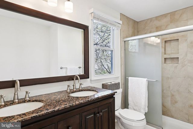 10305 MOUNTINGTON CT, Vienna, VA 22182