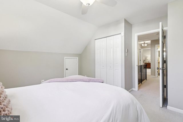 10305 MOUNTINGTON CT, Vienna, VA 22182